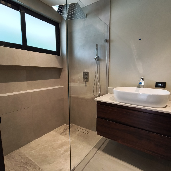 Espectacular Casa en Venta San Lucas Sacatepequez - Miniatura 24