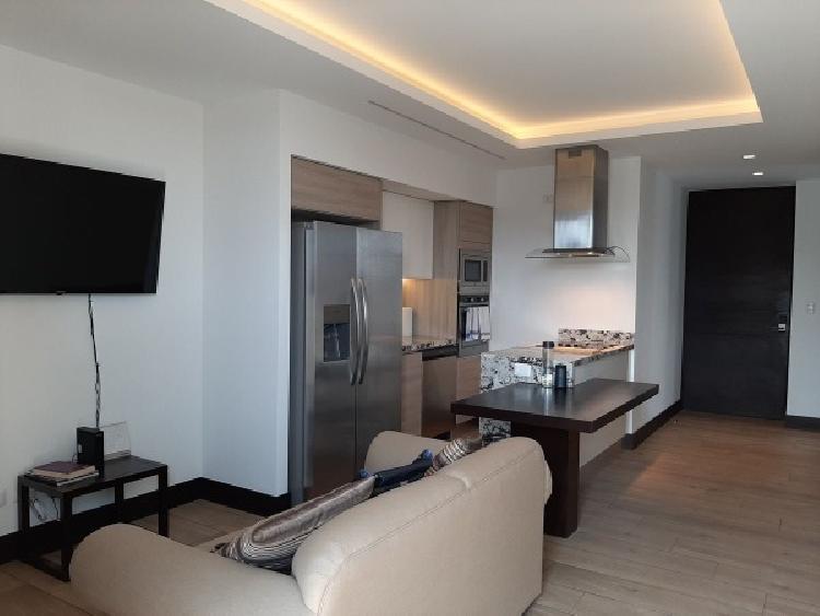 Rento Apartamento 2 Dormitorios Zona 15 — foto 3