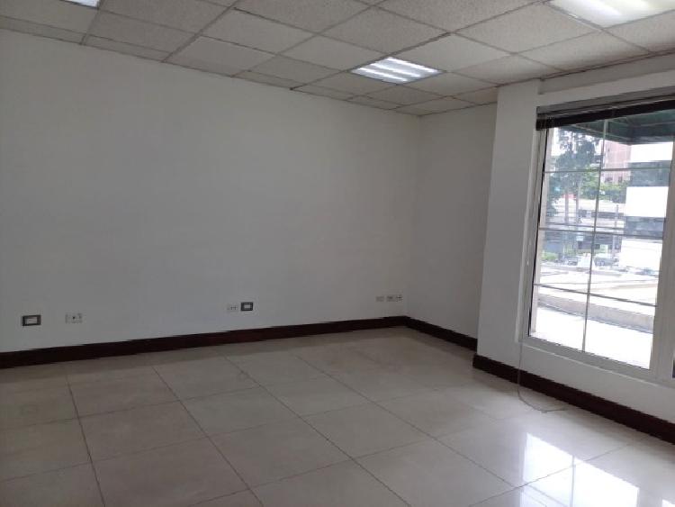 OFICINA EN RENTA EN ZONA 10 — foto 13