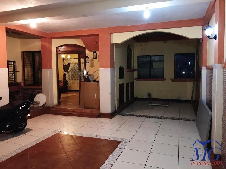 VENDO CASA SOBRE EL BOULEVARD DE LOMAS DEL NORTE — foto 4