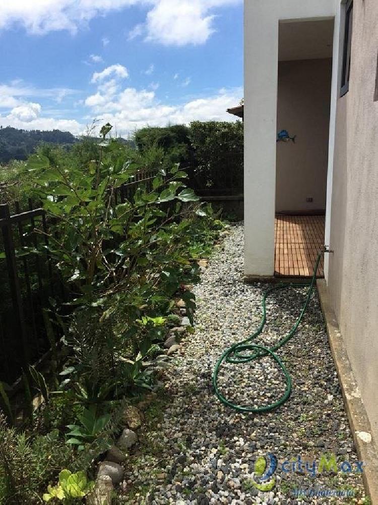 Santuaria Muxbal Casa Amplia en Venta o Renta - Miniatura 17