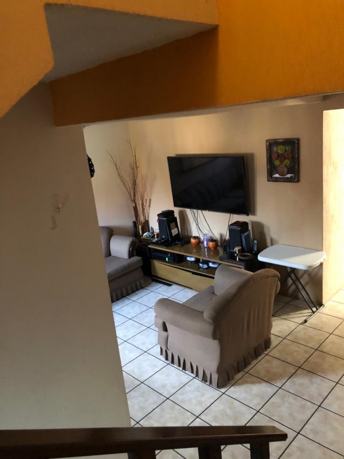 Casa en venta en Lomas de San Fermin zona 21 Guatemala - Image 4