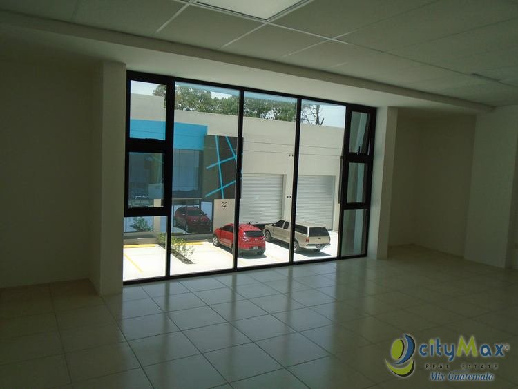 Rento Ofibodega de 319m² en Condominio Zona 11 - Miniatura 7