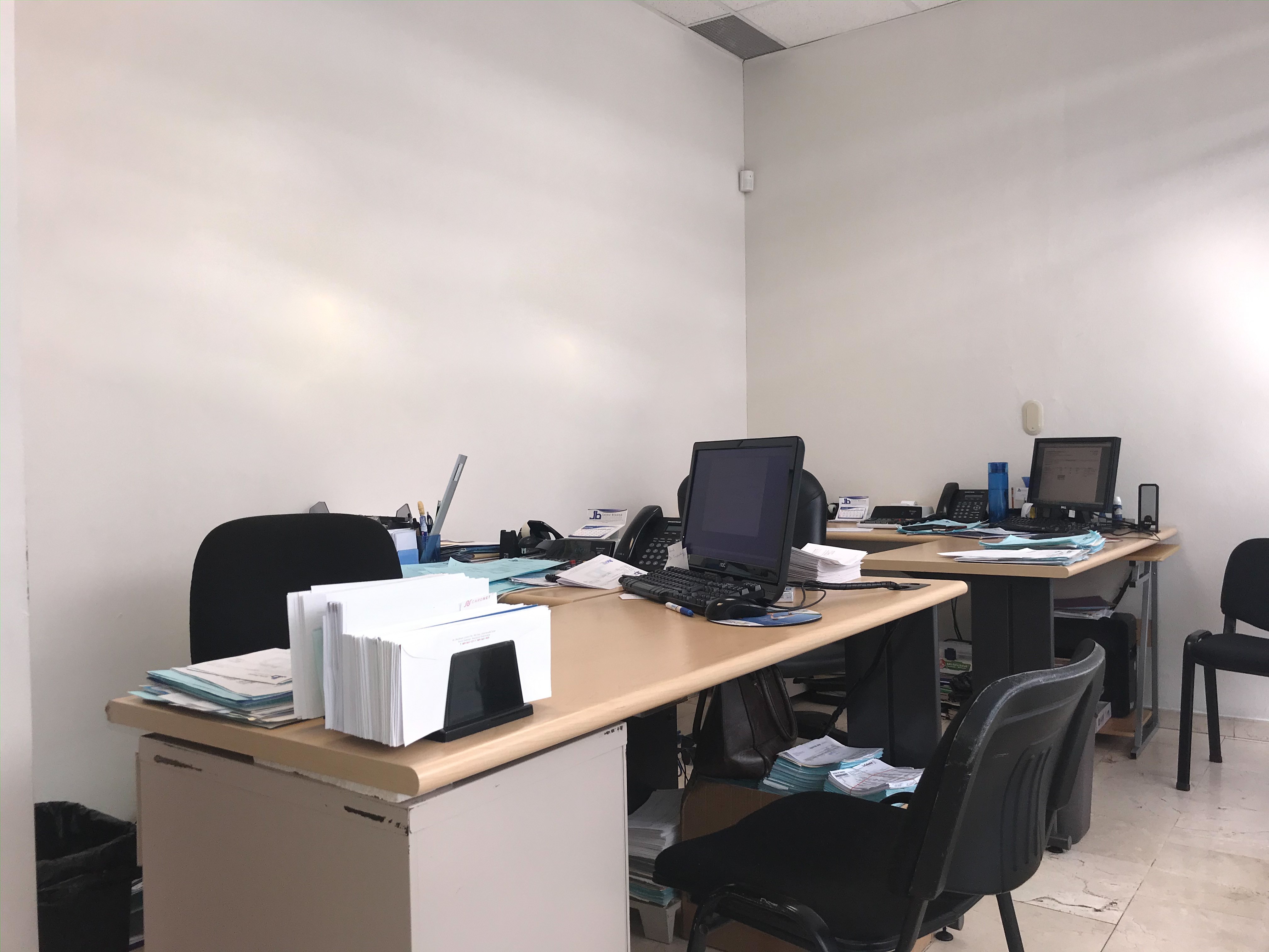 Oficinas Comerciales de Venta - 4