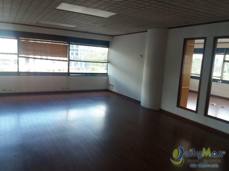 En Renta Oficina en Zona 10 Guatemala - Miniatura 5