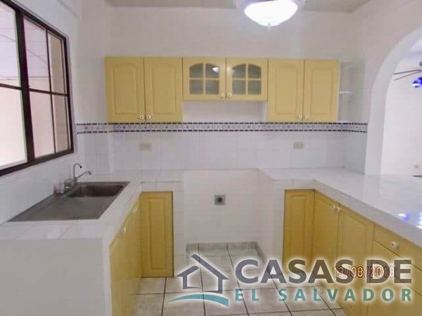 Bosques de Santa Elena, Santa Elena, Privado - 3