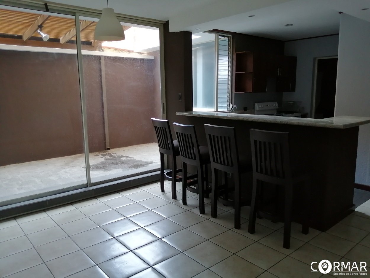 Apartamento en alquiler, zona 14 - Image 3