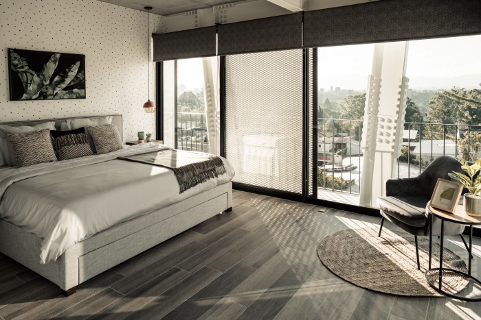Apartamento Amplio en Venta Zona 15 Guatemala - Image 2