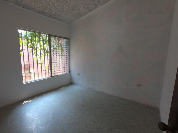 VENDO Casa en San Cristobal, Sector B1 - Miniatura 15