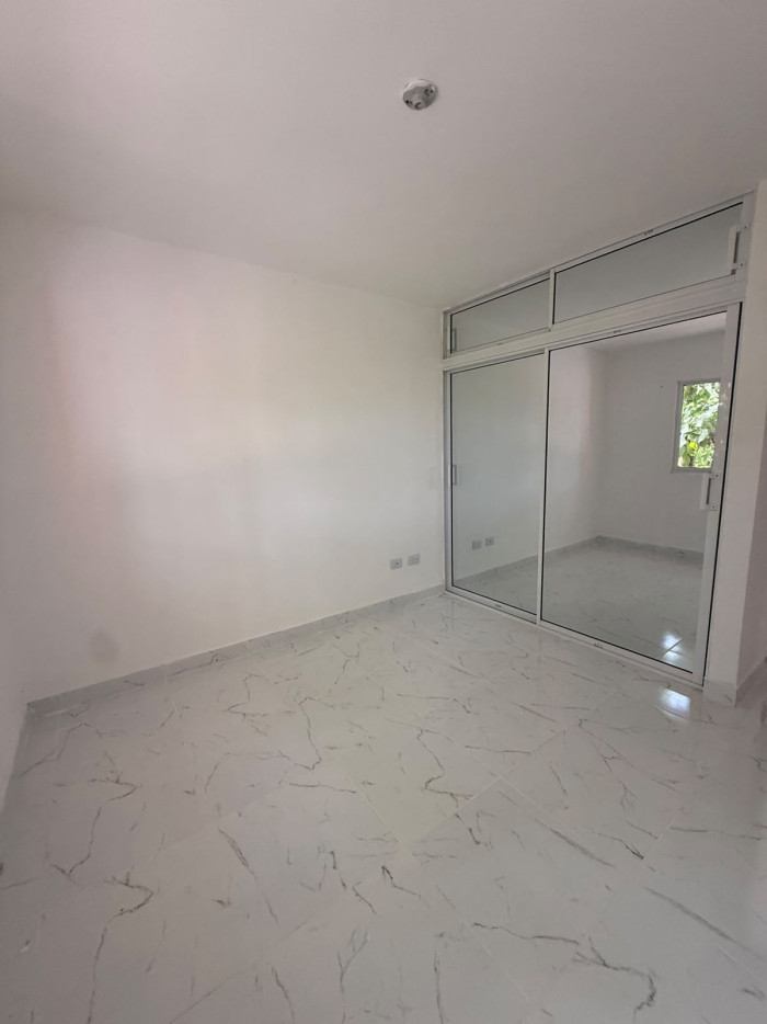 ALQUILER DE APARTAMENTO 2DO NIVEL GARDEN LIFE LICEY - 9