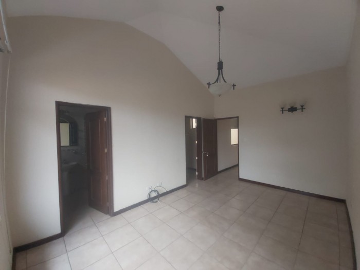 Casa en Venta en Villas Campestre Fraijanes - Miniatura 12