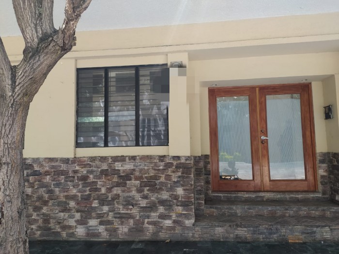 Plus Real Estate Renta amplio Local Comercial en zona 10. — foto 11