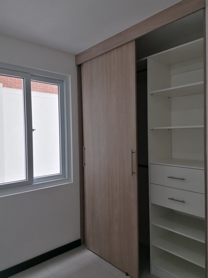 Se alquila Apartamento zona 7 cerca a la Roosevelt - Miniatura 12