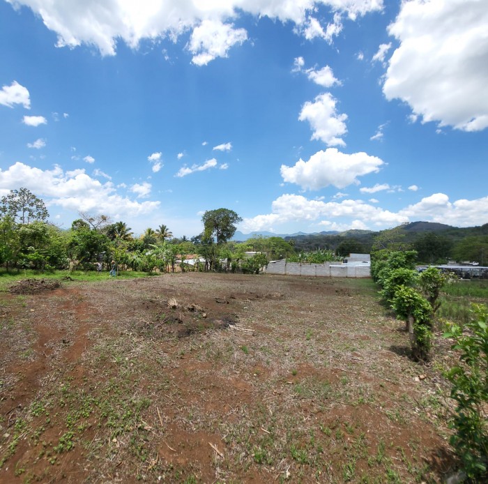 Terreno en venta en Barberena km 60 cerca de carretera - 1