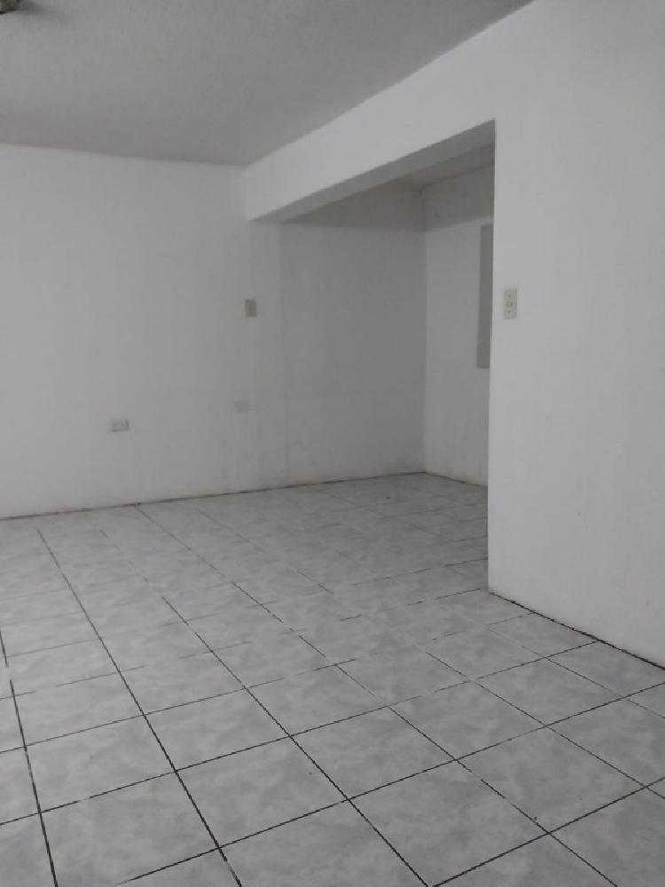 LOCAL EN RENTA SOBRE AGUILAR BATRES/MUNDO INMOBILIARIO — foto 2