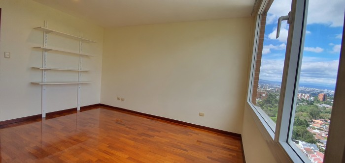 Renta de Apartamento en Las Pilas Zona 15 - Image 4