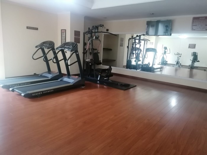 Apartamento En Renta Torre del Valle Amueblado Z. 10 - Image 3