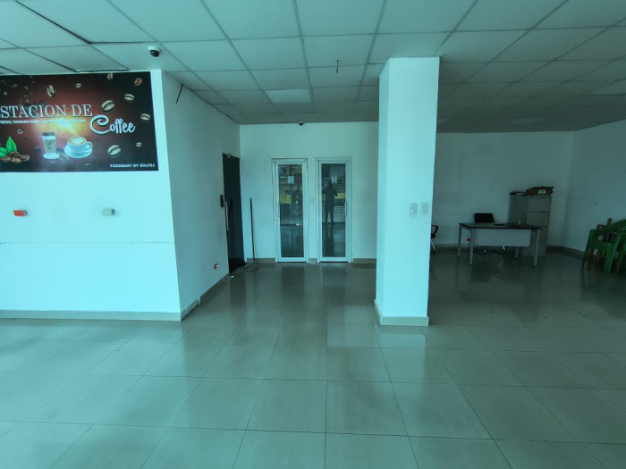 Local comercial y Car Wash en alquiler en Barahona - 3