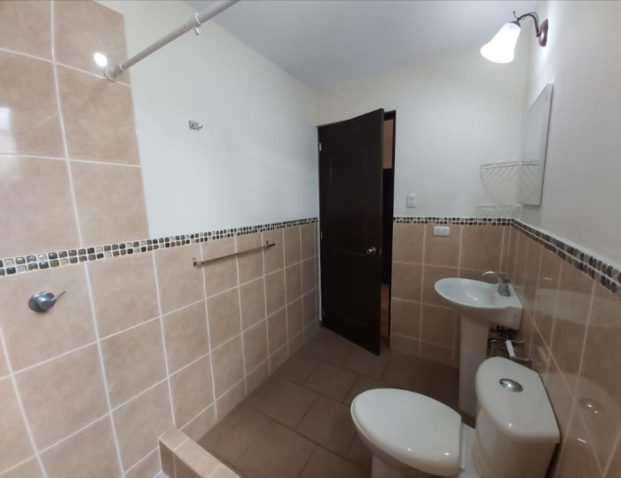 Casa en venta en Condominio Residencial Zona 7 Mixco - Miniatura 10
