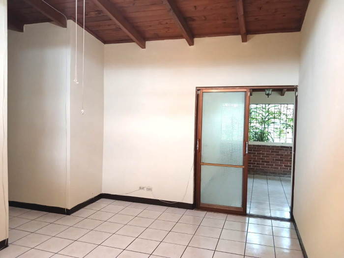 Casa en Venta en Zona 11 - 19