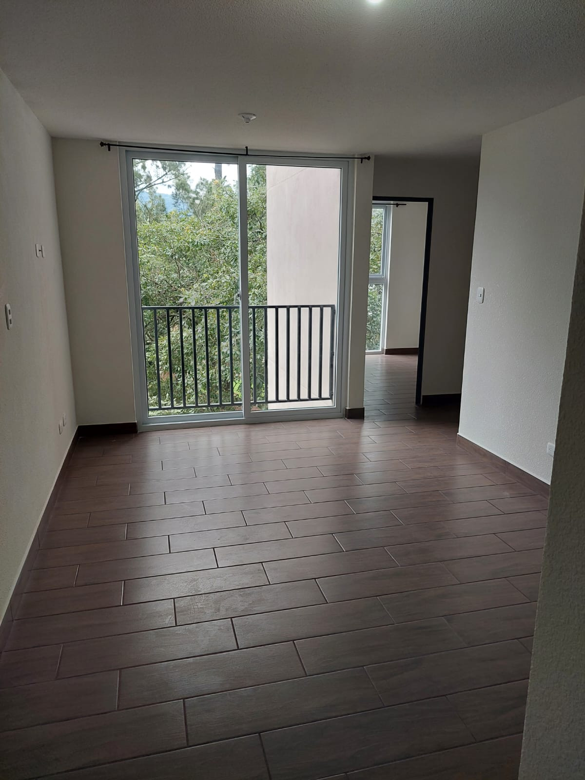 Apartamento Económico en Venta en Zona 10 Mixco