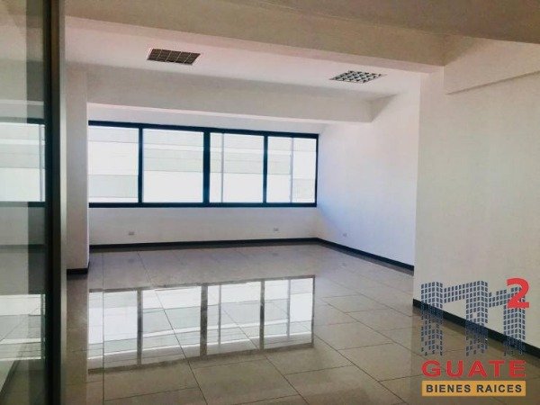Clínica de 50 m2 de construcción en Renta, Zona 09 — foto 4