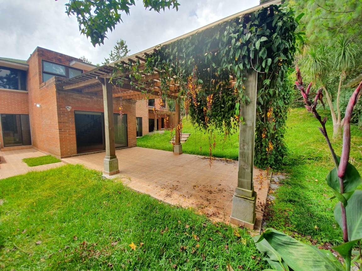 REMATO CASA CARR.SALVADOR-Cerca SPORTA GYM 5 DORMS. — foto 3