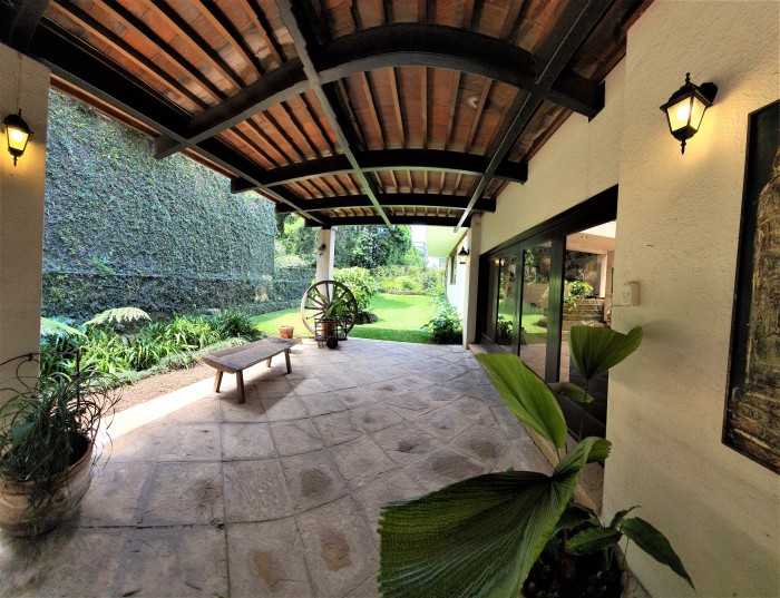 Hermosa Casa en Venta en Zona 14 Guatemala - Miniatura 7