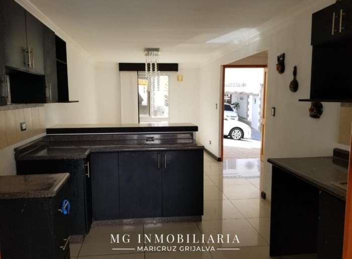 VENDO CASA EN ARRAZOLA CONTRY CLUB, CARRETERA A EL SALV — foto 3