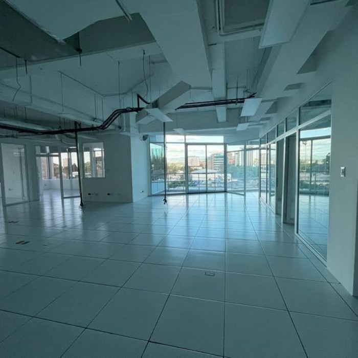 Oficina en #renta Zona 10 - Image 2