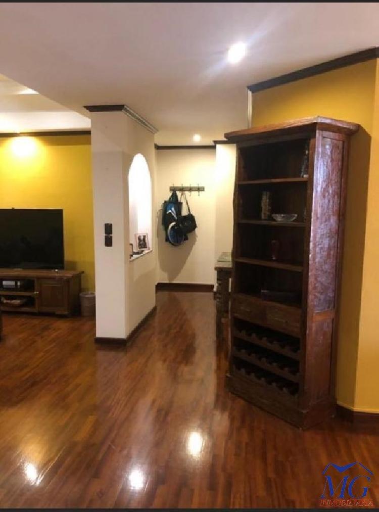 VENDO APARTAMENTO EN EDIFICIO TORRE CASTELAR ZONA 10