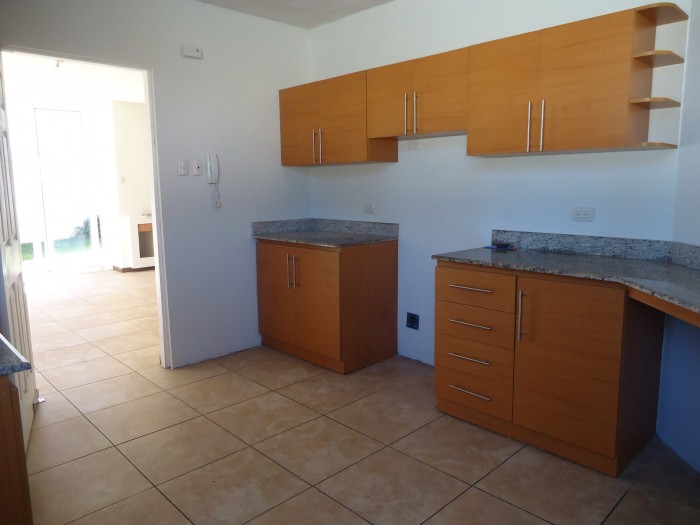 RENTA  casa en San Gaspar zona 16,en condominio - Miniatura 3