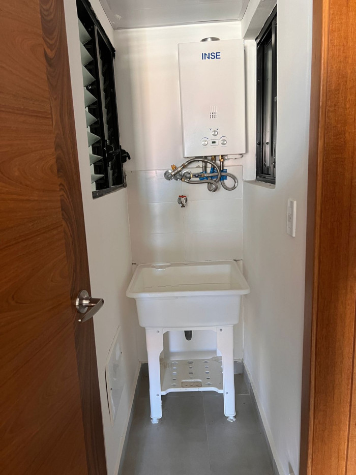 Apartamento en alquiler en Evaristo Morales — foto 2