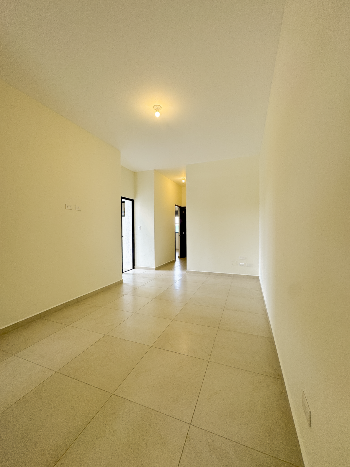 Casa a estrenar en alquiler en Residencial Antibes II - 28