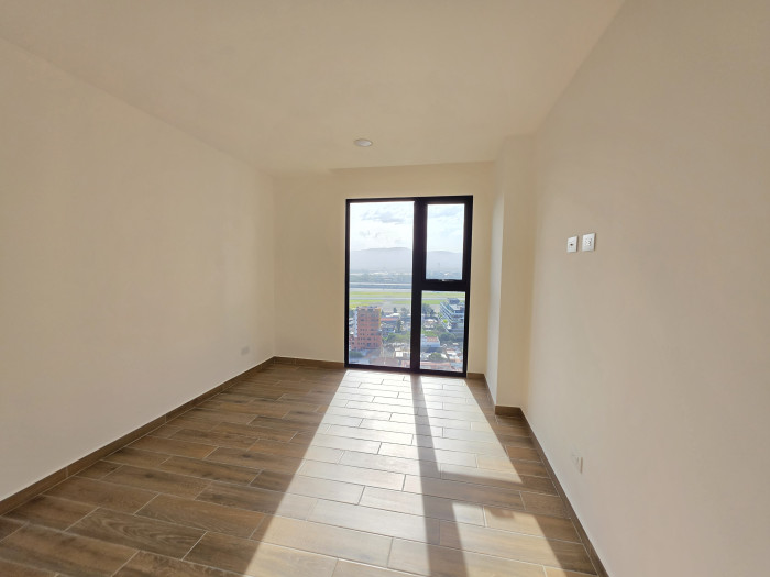 VENDO APARTAMENTO EN NIVEL ALTO EN PARQUE 14 VISTA SUR — foto 11