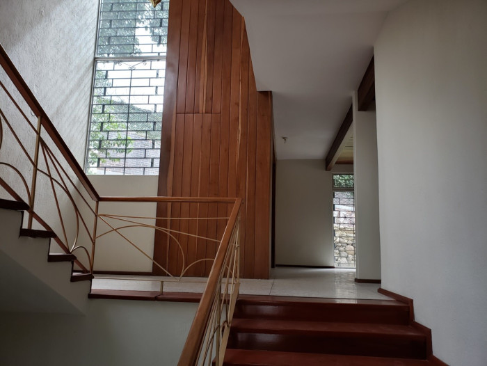 CASA COMERCIAL VISTA HERMOSA ZONA 15 - Miniatura 3