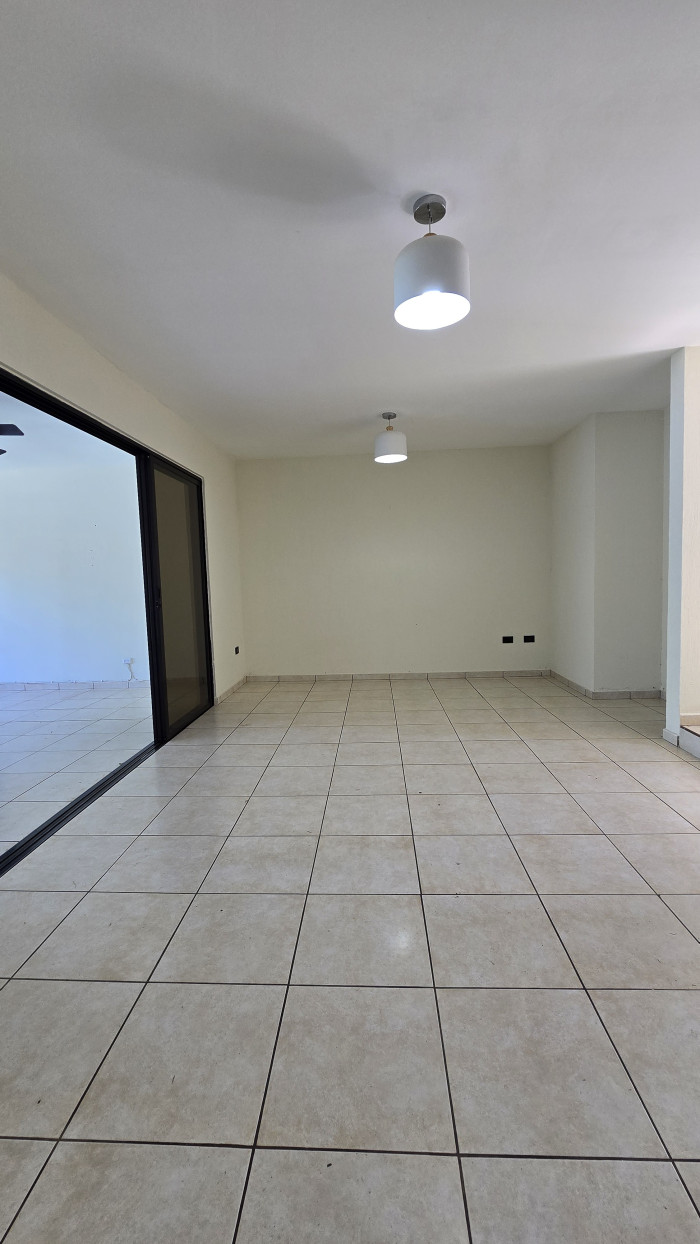 Casa en alquiler en Residencial Miramar con piscina - 7