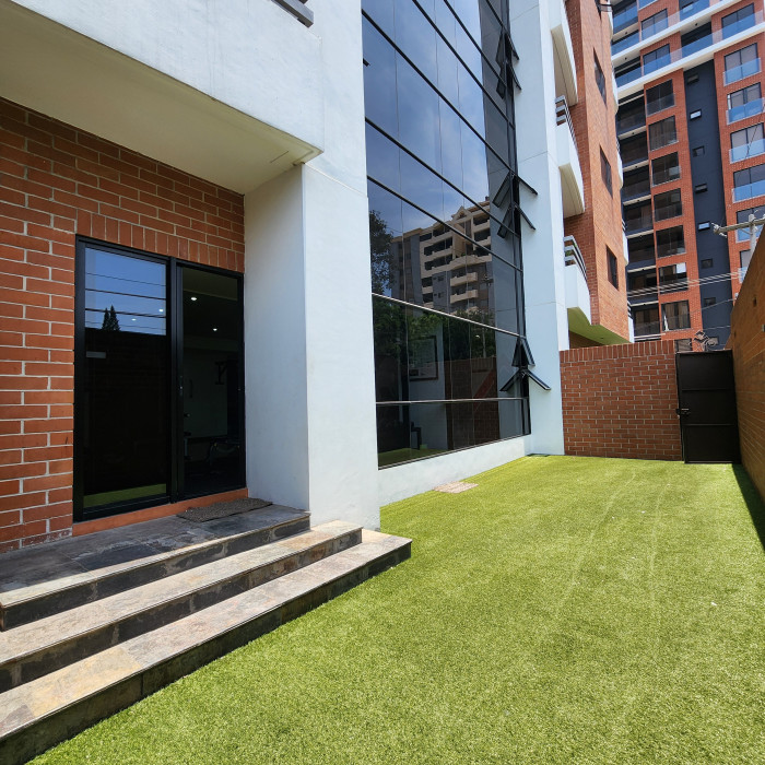 En Alquiler Apartamento en Zona 10 Amueblado — foto 13