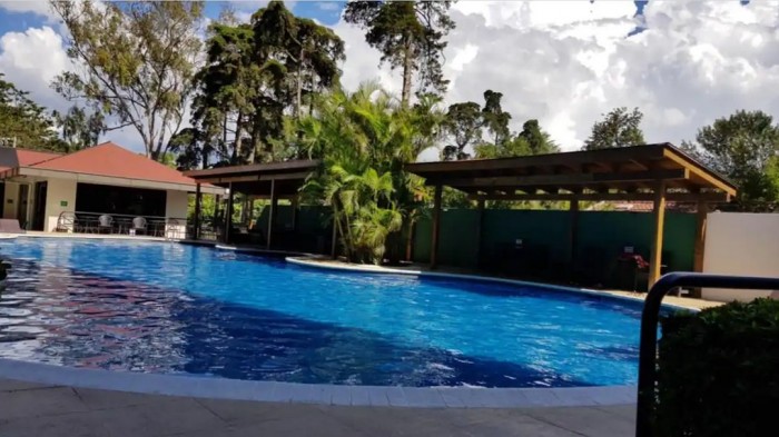 Alquiler Apartamento Amueblado zona 10 Guatemala - Image 2