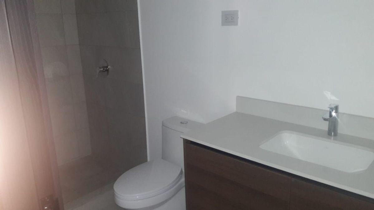APARTAMENTO IQ10 - ZONA10 - Miniatura 6