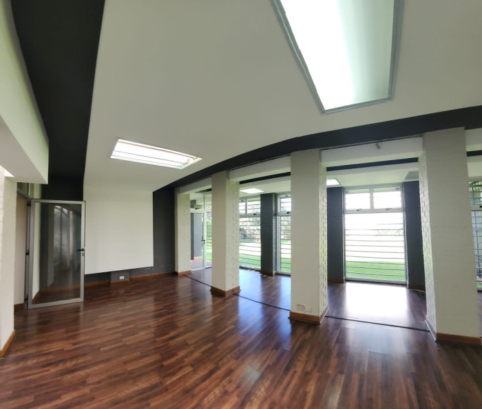 CASA GRANDE EN VENTA EN ZONA 15 VHll — foto 4