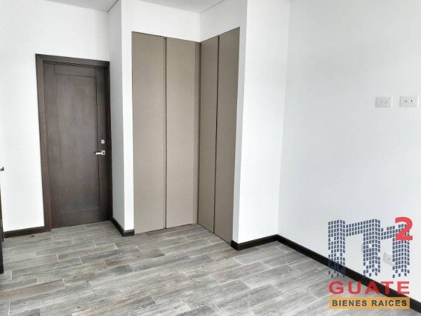 Apartamento de 75.38 m2 de construcción en Renta, Zona — foto 4