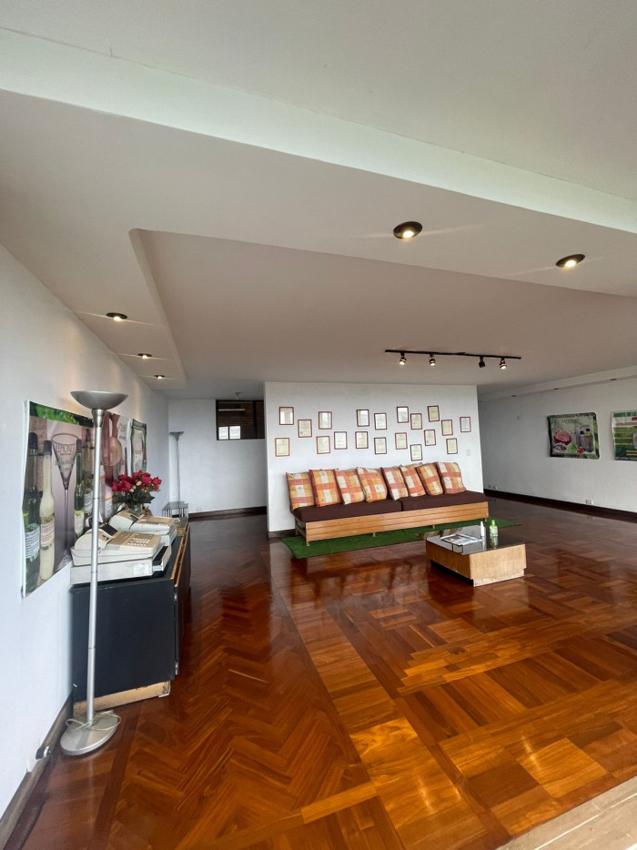 HERMOSA CASA EN RENTA Y VENTA ZONA 15 — foto 8