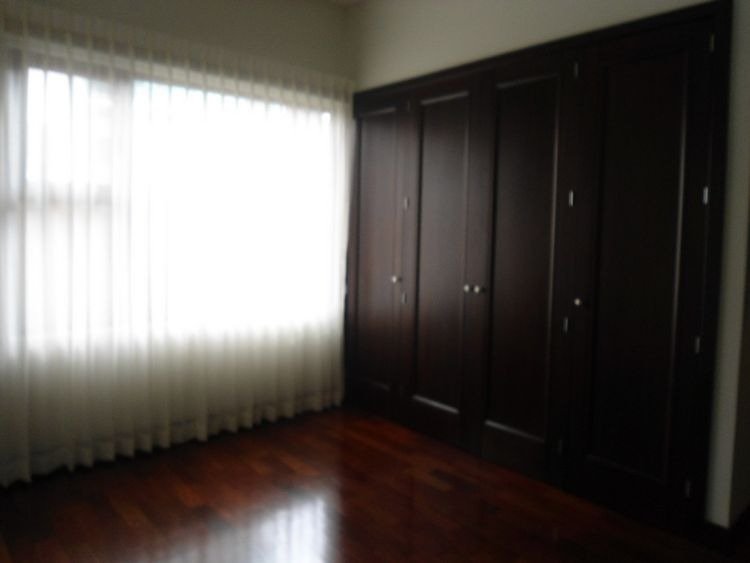 Apartamento en renta en primer nivel zona 14 Guatemala - Miniatura 4