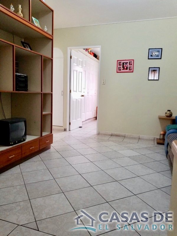 Santa Elena, Exclusivo, Privado, amplia zona verde - 5