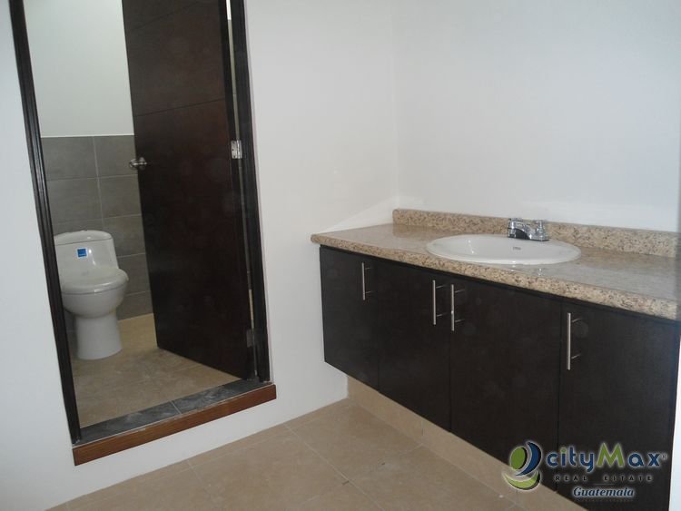 Casa en Venta en Arrazola, en Carretera a El Salvador!! - Miniatura 9