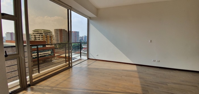 Apartamento NUEVO de 135 m2 en Venta Zona 14 - Image 5