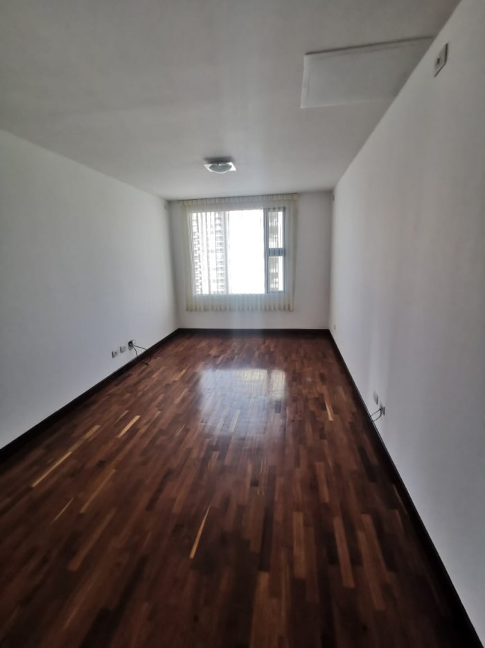 Apartamento en alquiler zona 14 — foto 4