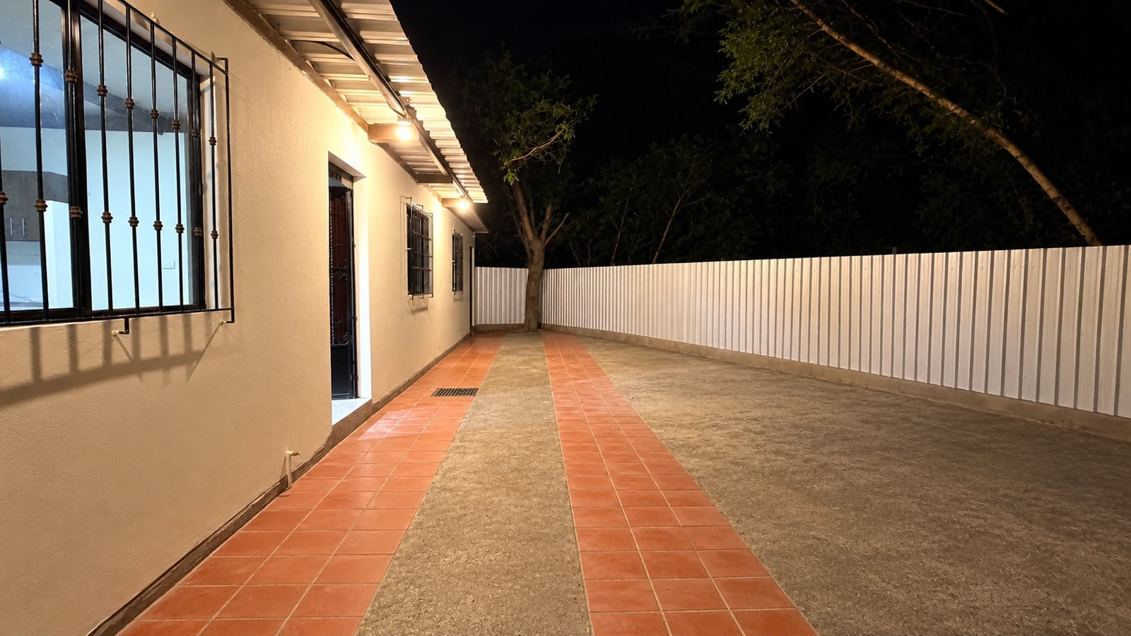 Casa en renta a 5 minutos del Encuentro San Marcos - 11
