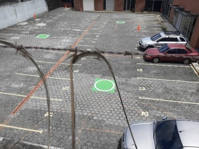 Edificio comercial en Alquiler en Zona 9 Guatemala - Miniatura 11